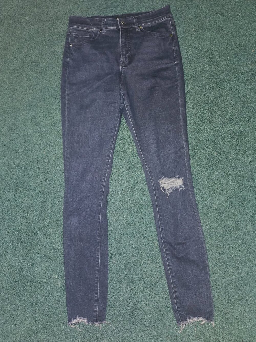 EXPRESS High Rise Distressed Skinny Jeans Raw Hem - Size 8 Long